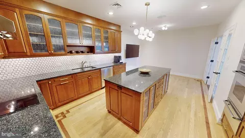 Kitchen - 10 E Lee St #2707, Baltimore, MD 21202 photo 7 of 7