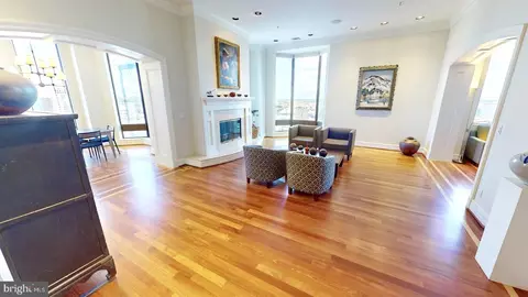 Living - 10 E Lee St #2707, Baltimore, MD 21202 photo 2 of 3