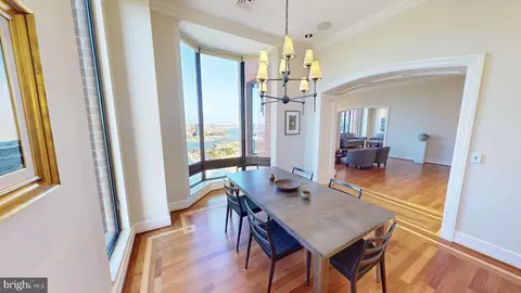 Dining - 10 E Lee St #2707, Baltimore, MD 21202 photo 3 of 5