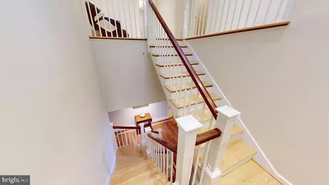 Entry Way - 10 E Lee St #2707, Baltimore, MD 21202 photo 3 of 9