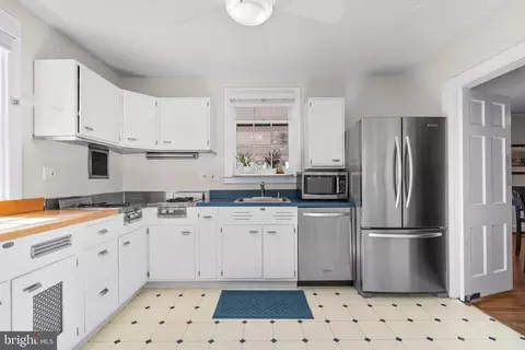 2 Saint Dunstans Garth, Baltimore, MD 21212 photo 15