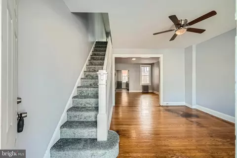 Entry Way - 2805 Pelham Ave, Baltimore, MD 21213 photo 1 of 3