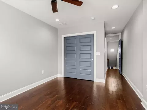 Entry Way - 2437 Fleet St, Baltimore, MD 21224 photo 3 of 5