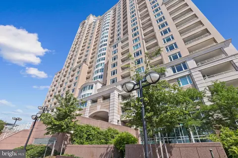 100 Harborview Dr #907, Baltimore, MD 21230