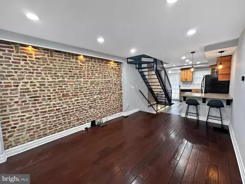 1615 Olive St, Baltimore, MD 21230 photo 6