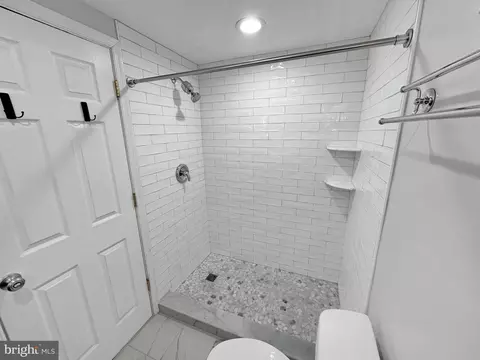1615 Olive St, Baltimore, MD 21230 photo 17