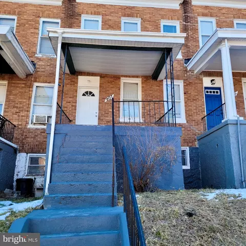 907 N Rosedale St, Baltimore, MD 21216