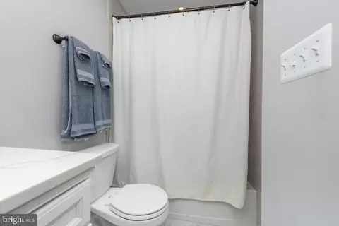 806 Powers St, Baltimore, MD 21211 photo 21