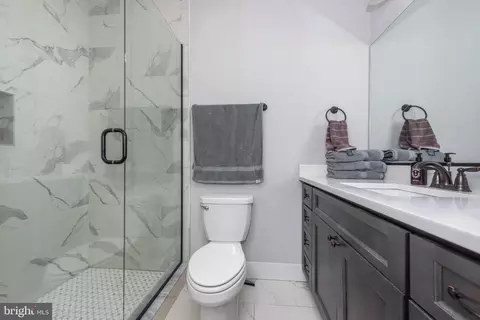 806 Powers St, Baltimore, MD 21211 photo 15
