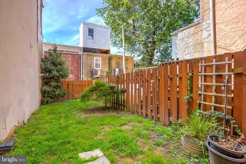 Exterior - 2213 E Baltimore St, Baltimore, MD 21231 photo 3 of 7