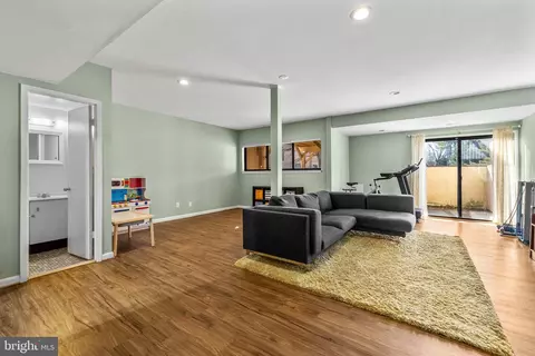 729 Stoney Spring Dr, Baltimore, MD 21210 photo 32