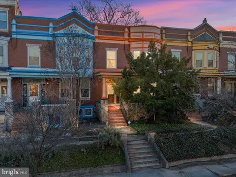 2929 Guilford Ave, Baltimore, MD 21218