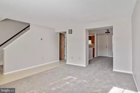 1102 Laurens St, Baltimore, MD 21217 photo 6