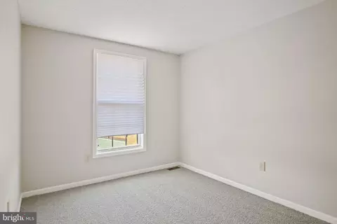 1102 Laurens St, Baltimore, MD 21217 photo 24