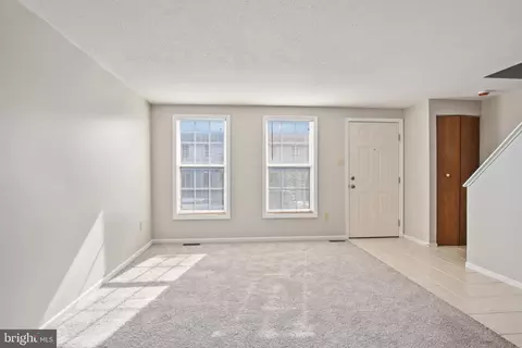 1102 Laurens St, Baltimore, MD 21217 photo 10