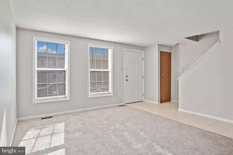 1102 Laurens St, Baltimore, MD 21217 photo 9
