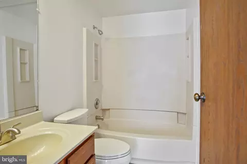 1102 Laurens St, Baltimore, MD 21217 photo 25
