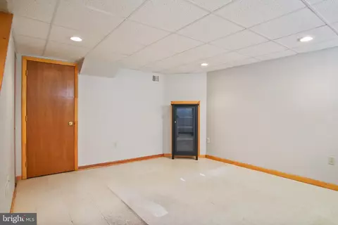 1102 Laurens St, Baltimore, MD 21217 photo 29