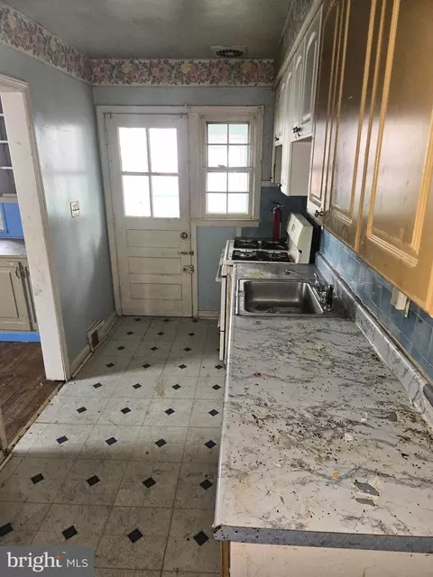 Kitchen - 3701 Bartwood Rd, Baltimore, MD 21215 photo 1 of 2