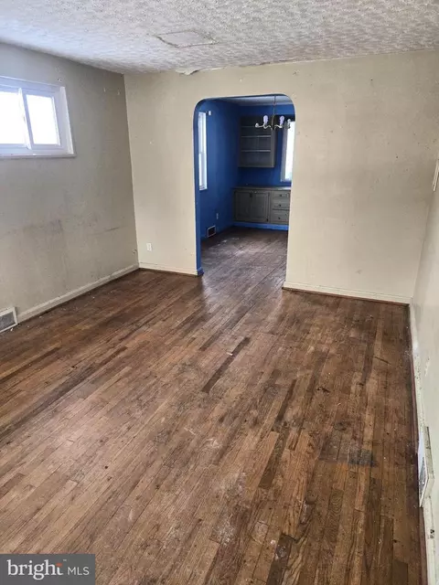 Living - 3701 Bartwood Rd, Baltimore, MD 21215 photo 1 of 2