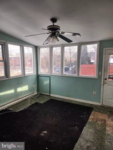 Entry Way - 3701 Bartwood Rd, Baltimore, MD 21215 photo 1 of 4
