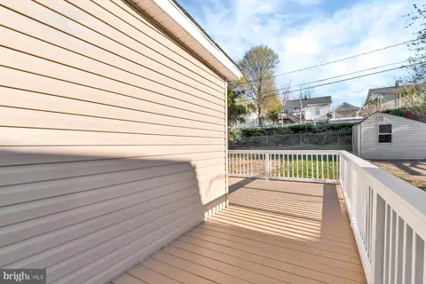 Exterior - 2806 Hemlock Ave, Baltimore, MD 21214 photo 6 of 8