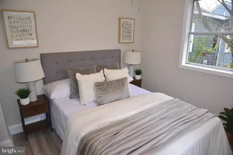 Bedroom - 2806 Hemlock Ave, Baltimore, MD 21214 photo 2 of 3