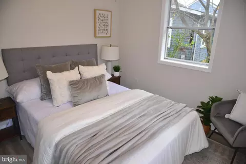 Bedroom - 2806 Hemlock Ave, Baltimore, MD 21214 photo 1 of 3