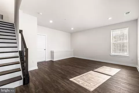 4300 Laplata Ave, Baltimore, MD 21211 photo 5