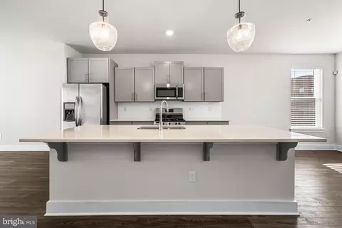 4300 Laplata Ave, Baltimore, MD 21211 photo 16