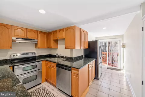 1346 Andre St, Baltimore, MD 21230 photo 11