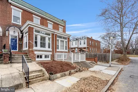 3003 Shannon Dr, Baltimore, MD 21213 photo 3