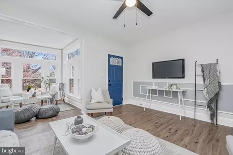 3003 Shannon Dr, Baltimore, MD 21213 photo 9