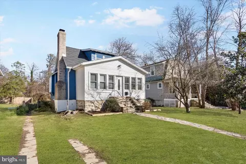 6003 Pinehurst Rd, Baltimore, MD 21212 photo 1