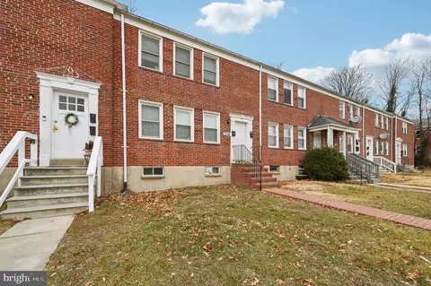1114 Gleneagle Rd, Baltimore, MD 21239 photo 3