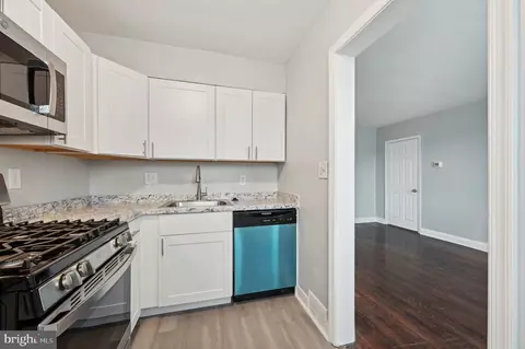 1114 Gleneagle Rd, Baltimore, MD 21239 photo 13