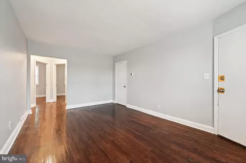 1114 Gleneagle Rd, Baltimore, MD 21239 photo 6