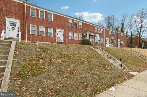 1114 Gleneagle Rd, Baltimore, MD 21239 photo 5