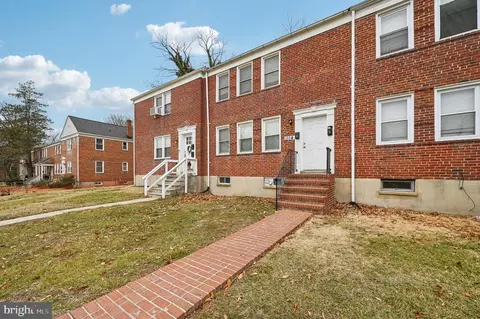 1114 Gleneagle Rd, Baltimore, MD 21239 photo 4