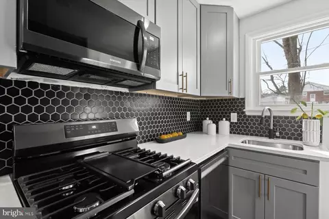 Kitchen - 4603 Willshire Ave, Baltimore, MD 21206 photo 3 of 3