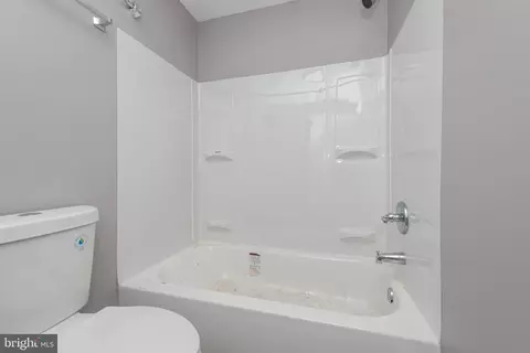 Bath - 3434 6th St, Baltimore, MD 21225 photo 4 of 4
