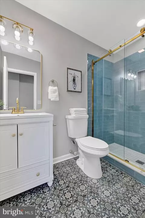 6 Washington St, Baltimore, MD 21231 photo 18