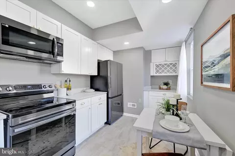 6 Washington St, Baltimore, MD 21231 photo 8