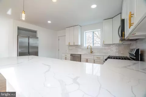 5223 Todd Ave, Baltimore, MD 21206 photo 10