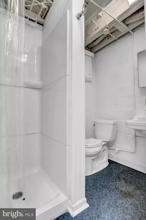 Bath - 5008 Broadmoor Rd, Baltimore, MD 21212 photo 3 of 3