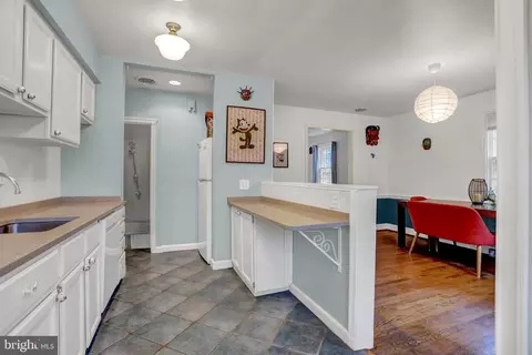 Kitchen - 5008 Broadmoor Rd, Baltimore, MD 21212 photo 1 of 3