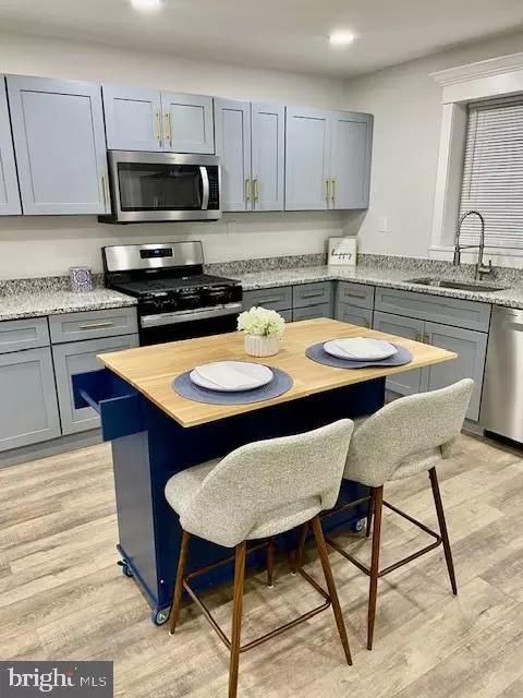 Kitchen - 1510 E Cold Spring Ln, Baltimore, MD 21218 photo 3 of 4