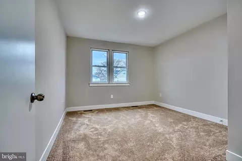 3823 Sequoia Ave, Baltimore, MD 21215 photo 17