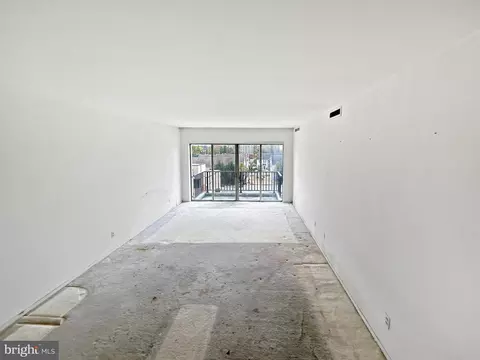 3601 Clarks Ln #506, Baltimore, MD 21215 photo 3