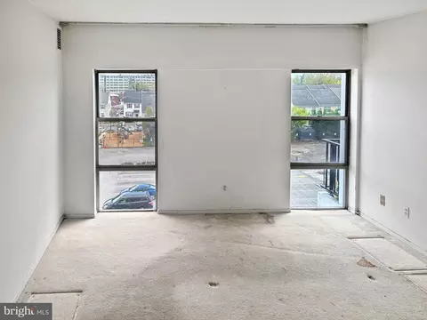 3601 Clarks Ln #506, Baltimore, MD 21215 photo 7